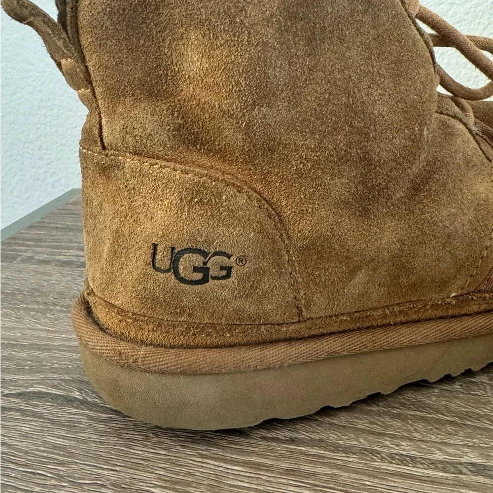 UGG Neumel II Lace Up Boots, Size 5